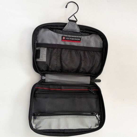 Victorinox Swiss Army Slimline Toiletry Bag Black - Picture 3 of 4